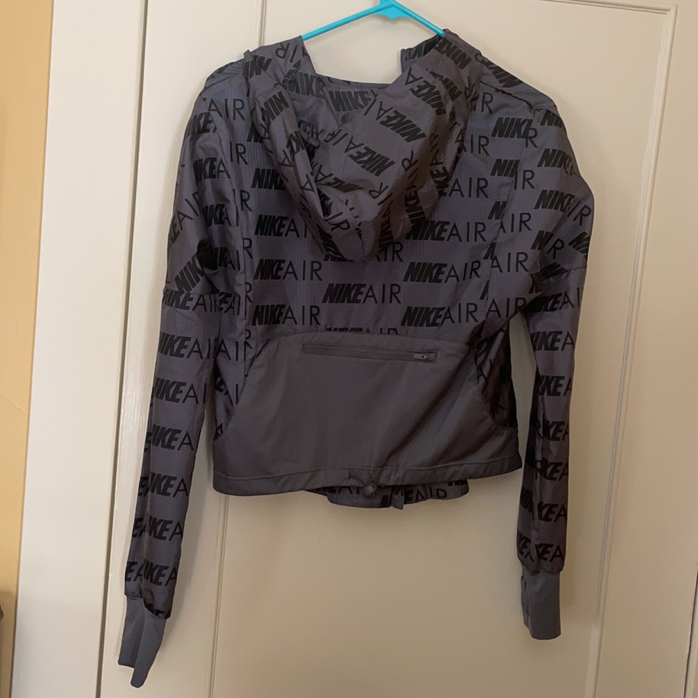 Nike shell jacket - Picture 5 of 6